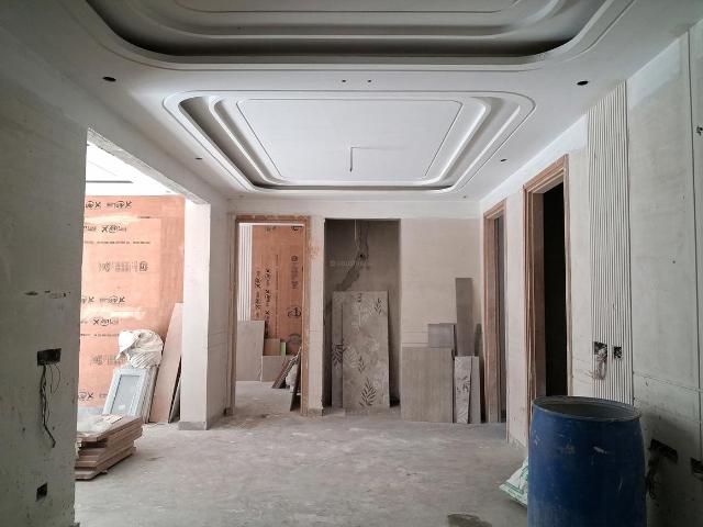 4 BHK Independent Builder Floor in Paschim Vihar for resale New Delhi. The reference number is 20175074