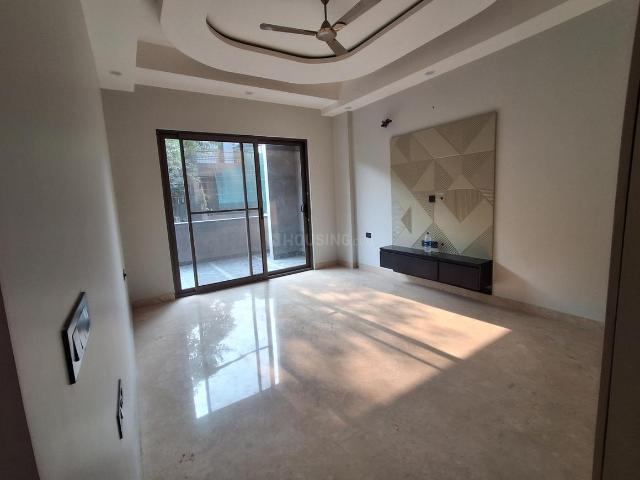 4 BHK Independent Builder Floor in Paschim Vihar for resale New Delhi. The reference number is 20201308