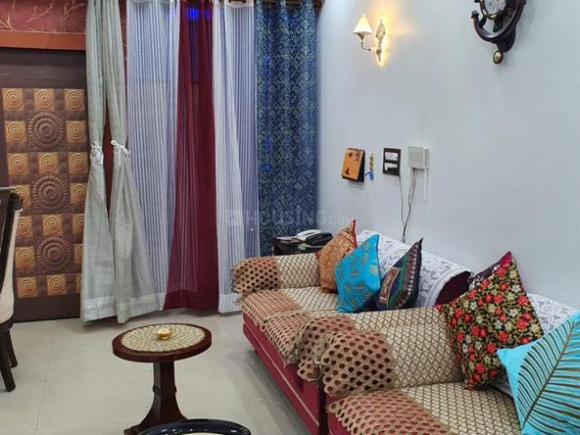 4 BHK Independent Builder Floor in Paschim Vihar for resale New Delhi. The reference number is 20264223
