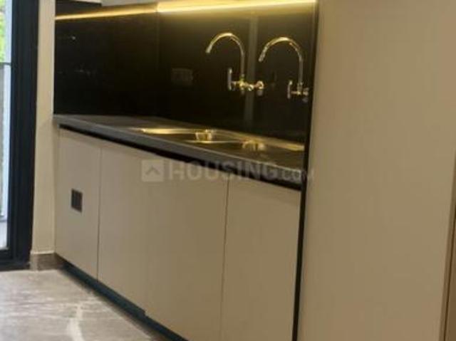 4 BHK Independent Builder Floor in Paschim Vihar for resale New Delhi. The reference number is 20295903
