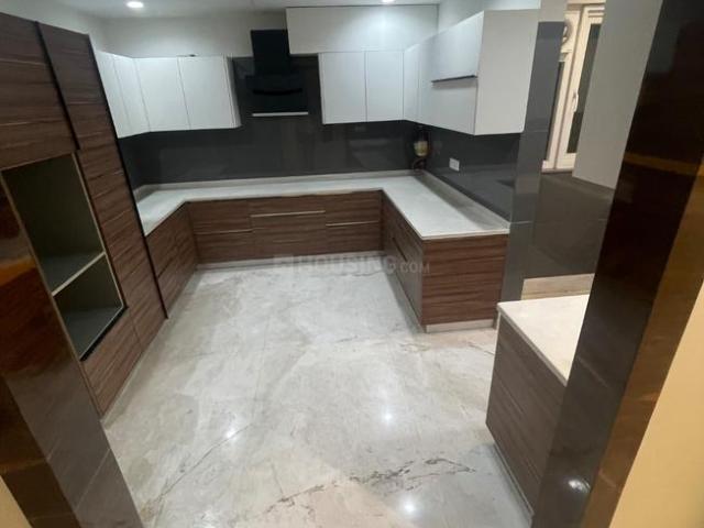 4 BHK Independent Builder Floor in Pitampura for resale New Delhi. The reference number is 20615669