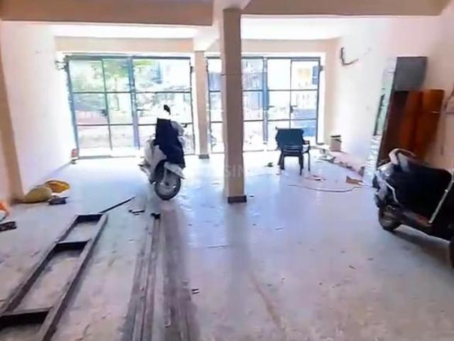 4 BHK Independent Builder Floor in Pochanpur Colony for resale New Delhi. The reference number is 20231991