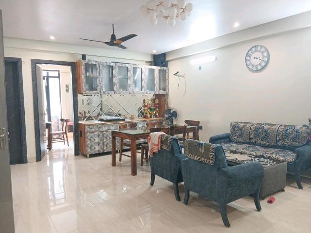 4 BHK Independent Builder Floor in Raj Nagar Extension for resale Ghaziabad. The reference number is 16590895