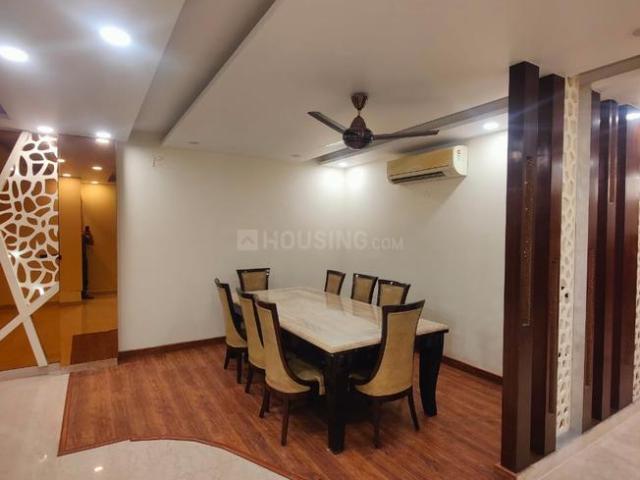 4 BHK Independent Builder Floor in Rajouri Garden for resale New Delhi. The reference number is 20766747