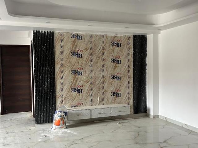 4 BHK Independent Builder Floor in Sahibabad Industrial Area for resale Ghaziabad. The reference number is 17500468