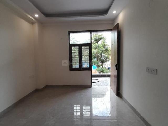 4 BHK Independent Builder Floor in Rajendra Nagar for resale Ghaziabad. The reference number is 19512143