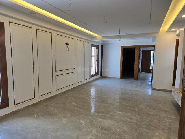 4 BHK Independent Builder Floor in Rajendra Nagar for resale Ghaziabad. The reference number is 19986025