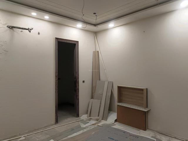 4 BHK Independent Builder Floor in Rohini Extension for resale New Delhi. The reference number is 19442836