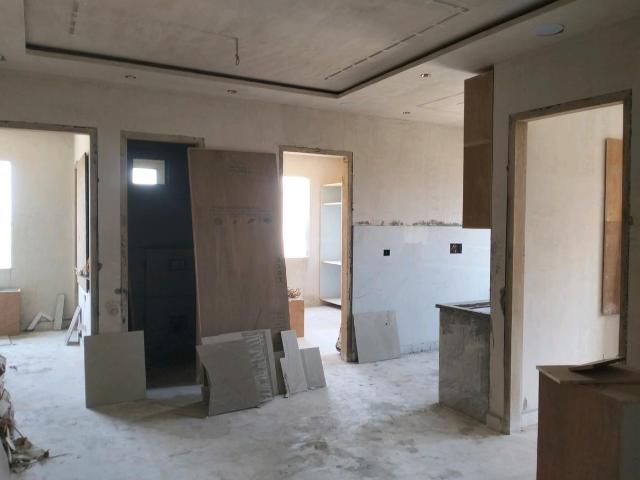 4 BHK Independent Builder Floor in Rohini Sector 28 for resale New Delhi. The reference number is 19930647