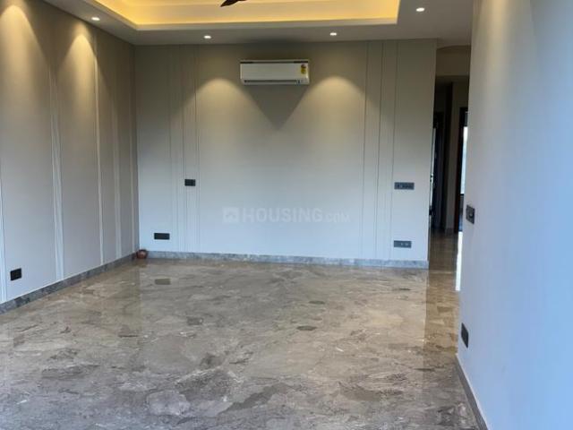 4 BHK Independent Builder Floor in New Friends Colony for resale South Delhi. The reference number is 16556590
