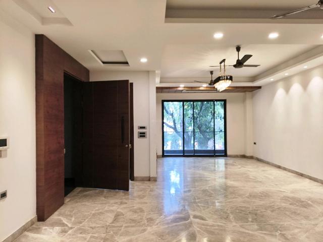 4 BHK Independent Builder Floor in Sushant Lok Phase 1 for rent Gurgaon. The reference number is 15029414