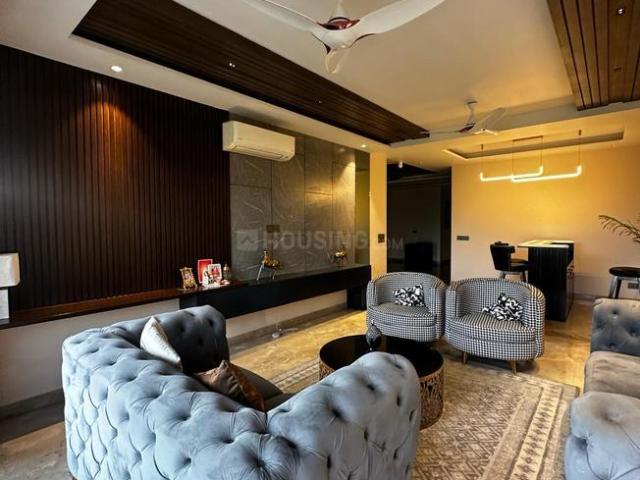 4 BHK Independent Builder Floor in Sushant Lok Phase 1 for rent Gurgaon. The reference number is 20785487