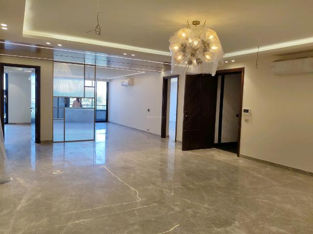 4 BHK Independent Builder Floor in Sushant Lok Phase 1 for resale Gurgaon. The reference number is 16787800