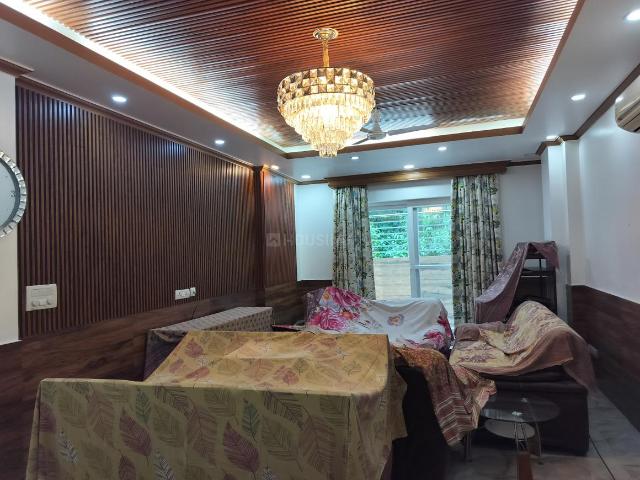 4 BHK Independent Builder Floor in Sushant Lok Phase 1 for resale Gurgaon. The reference number is 20358676