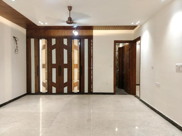 4 BHK Independent Builder Floor in Surya Nagar for resale Ghaziabad. The reference number is 10652528