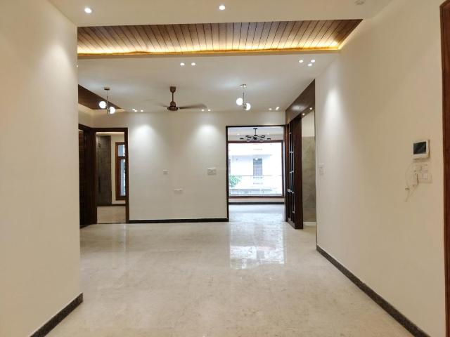 4 BHK Independent Builder Floor in Surya Nagar for resale Ghaziabad. The reference number is 9969757