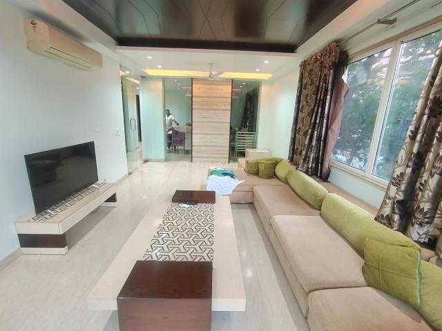 4 BHK Independent Builder Floor in Safdarjung Development Area for rent New Delhi. The reference number is 11134985