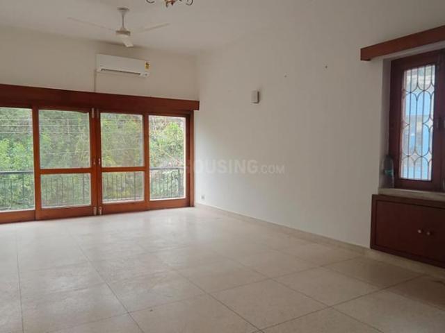 4 BHK Independent Builder Floor in Safdarjung Development Area for rent New Delhi. The reference number is 20200971