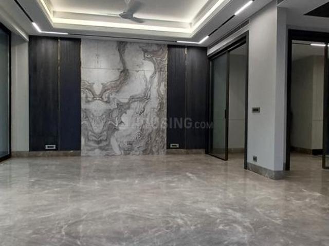 4 BHK Independent Builder Floor in Safdarjung Development Area for resale New Delhi. The reference number is 16371907
