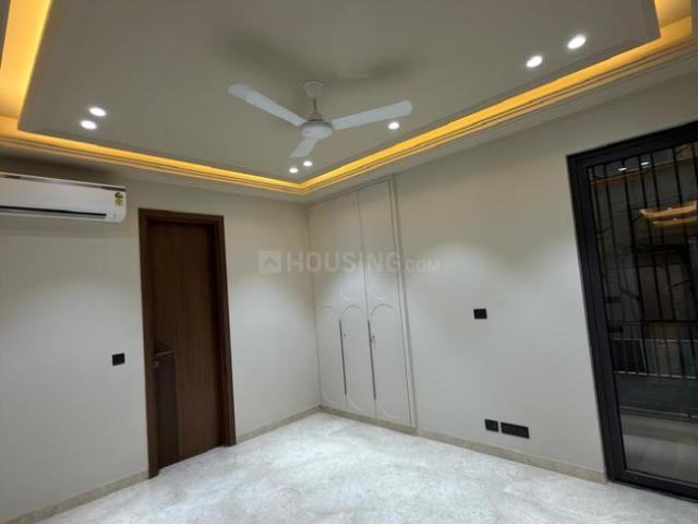 4 BHK Independent Builder Floor in Safdarjung Development Area for resale New Delhi. The reference number is 20470548