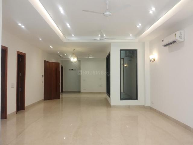 4 BHK Independent Builder Floor in Safdarjung Development Area for resale South Delhi. The reference number is 17465806