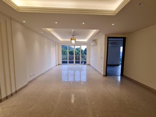 4 BHK Independent Builder Floor in Safdarjung Enclave for rent New Delhi. The reference number is 17414645