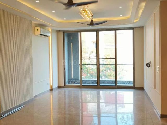 4 BHK Independent Builder Floor in Safdarjung Enclave for rent New Delhi. The reference number is 20469191