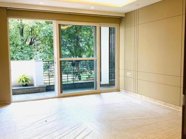 4 BHK Independent Builder Floor in Safdarjung Enclave for rent New Delhi. The reference number is 20791300