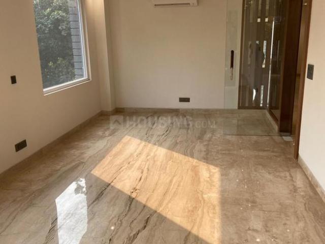 4 BHK Independent Builder Floor in Safdarjung Enclave for rent New Delhi. The reference number is 20104645
