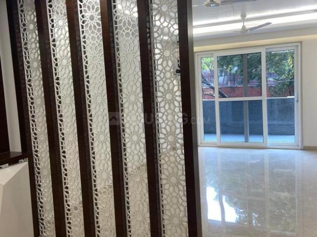 4 BHK Independent Builder Floor in Safdarjung Enclave for rent New Delhi. The reference number is 20104767