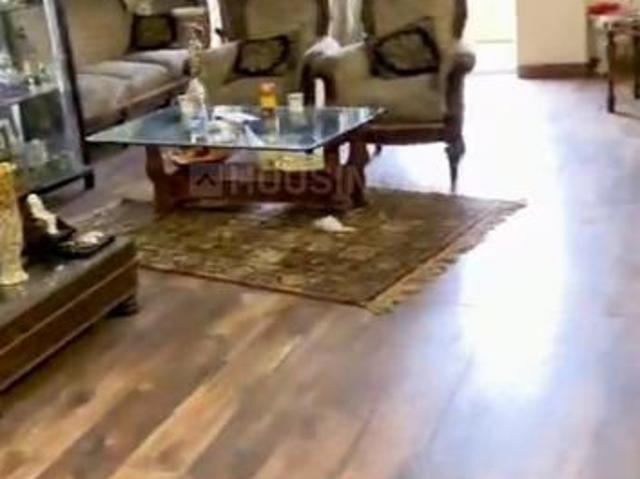 4 BHK Independent Builder Floor in Safdarjung Enclave for resale New Delhi. The reference number is 20878316