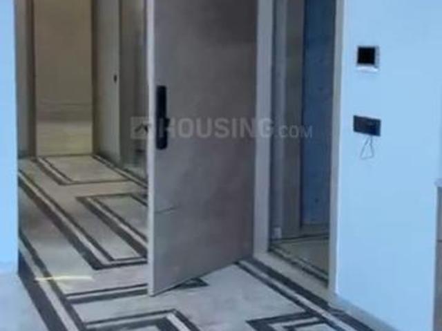 4 BHK Independent Builder Floor in Safdarjung Enclave for resale New Delhi. The reference number is 20878785