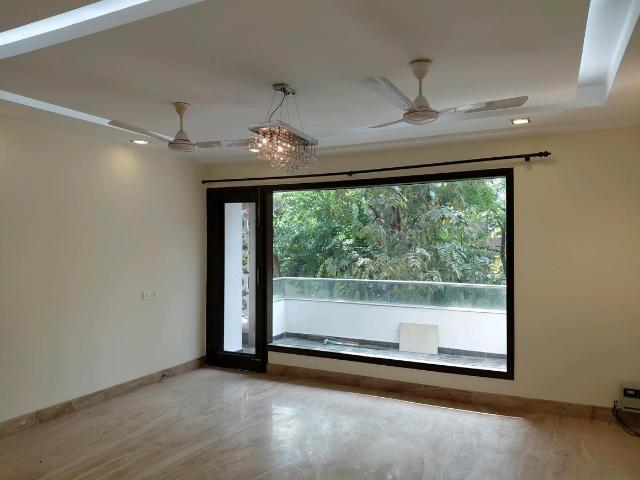 4 BHK Independent Builder Floor in Saket for rent New Delhi. The reference number is 19747288