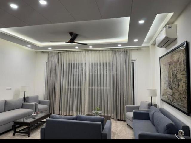 4 BHK Independent Builder Floor in Saket for rent New Delhi. The reference number is 20776964