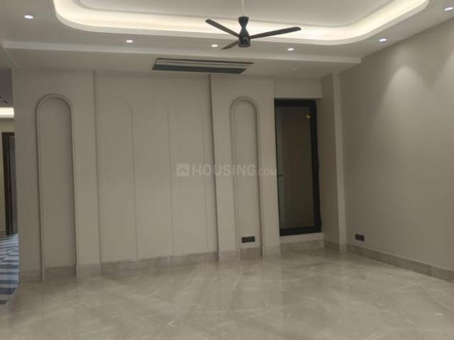 4 BHK Independent Builder Floor in Saket for resale New Delhi. The reference number is 19910408