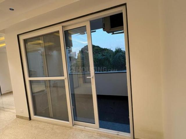 4 BHK Independent Builder Floor in Saket for resale New Delhi. The reference number is 20492179