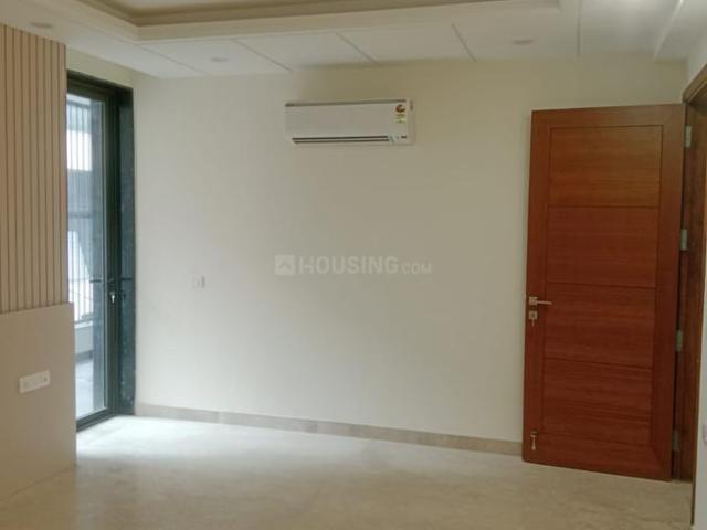 4 BHK Independent Builder Floor in Saket for resale New Delhi. The reference number is 20628359