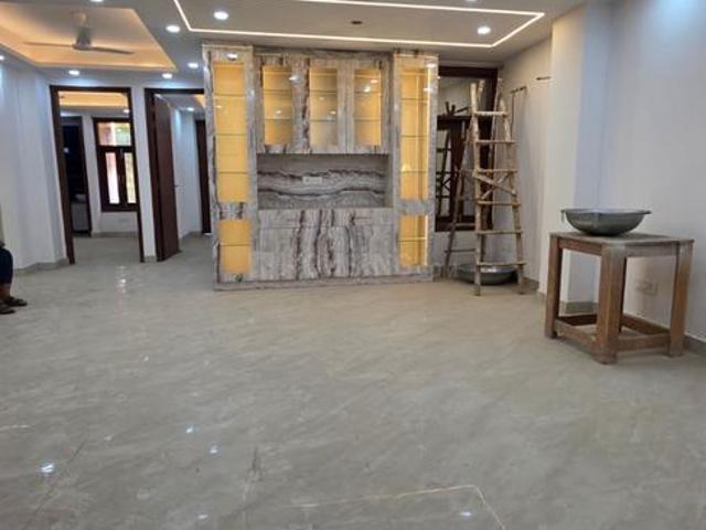 4 BHK Independent Builder Floor in Saket for resale New Delhi. The reference number is 20638244