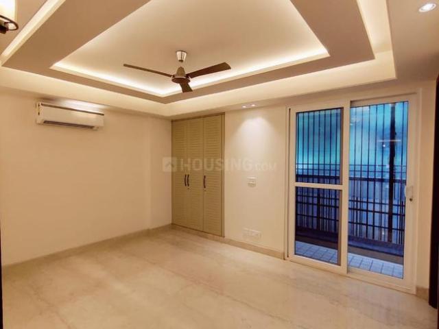 4 BHK Independent Builder Floor in Saket for resale South Delhi. The reference number is 17820069