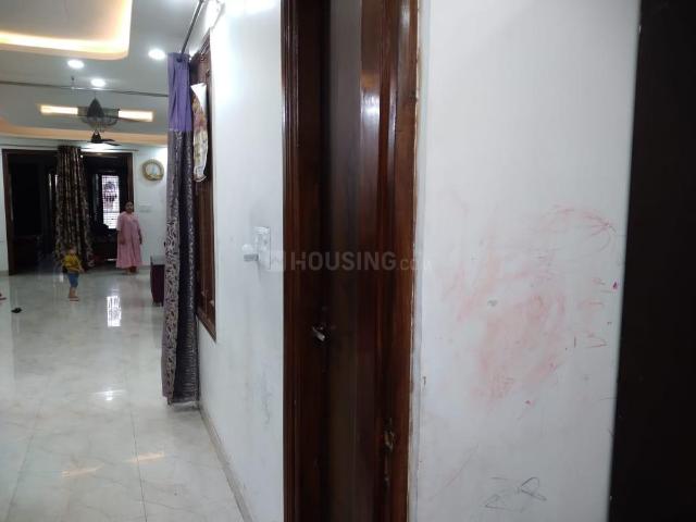 4 BHK Independent Builder Floor in Sahibabad for resale Ghaziabad. The reference number is 17229523