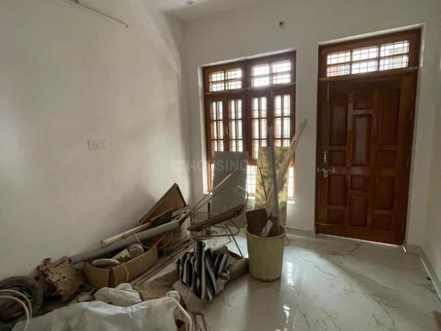 4 BHK Independent Builder Floor in Sarai Shekh for rent Lucknow. The reference number is 16977471