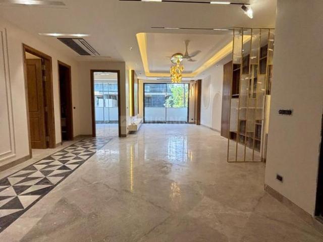 4 BHK Independent Builder Floor in Sector 43 for resale Gurgaon. The reference number is 19960870