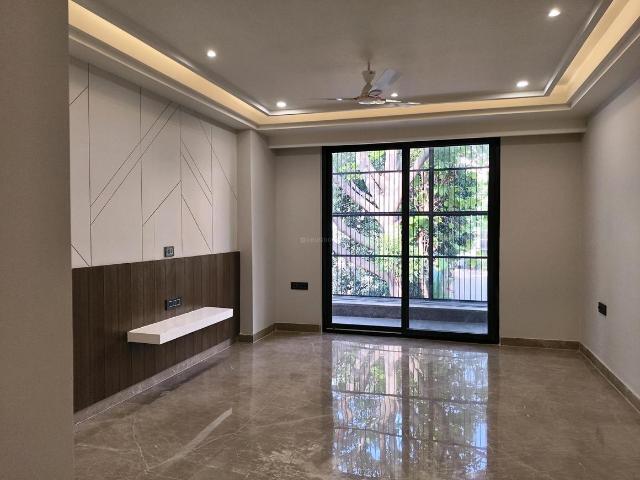 4 BHK Independent Builder Floor in Sushant Lok Phase 1 for resale Gurgaon. The reference number is 19963028