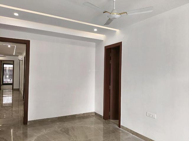 4 BHK Independent Builder Floor in Sector 43 for resale Gurgaon. The reference number is 19035386