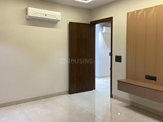 4 BHK Independent Builder Floor in Sector 43 for resale Gurgaon. The reference number is 20183853