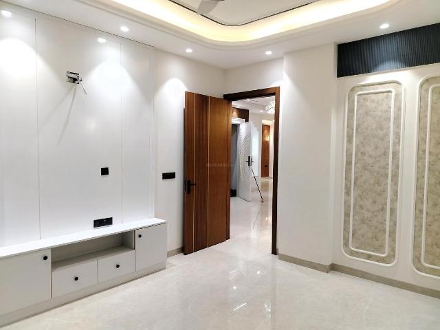 4 BHK Independent Builder Floor in Sector 47 for resale Gurgaon. The reference number is 18110024