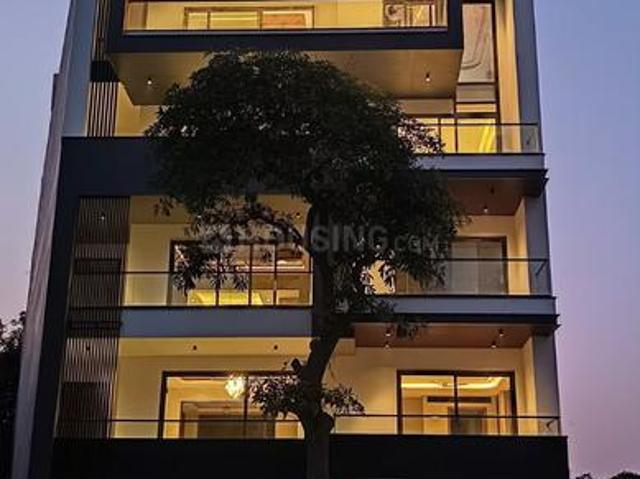 4 BHK Independent Builder Floor in Sector 47 for resale Sohna Road. The reference number is 17552846