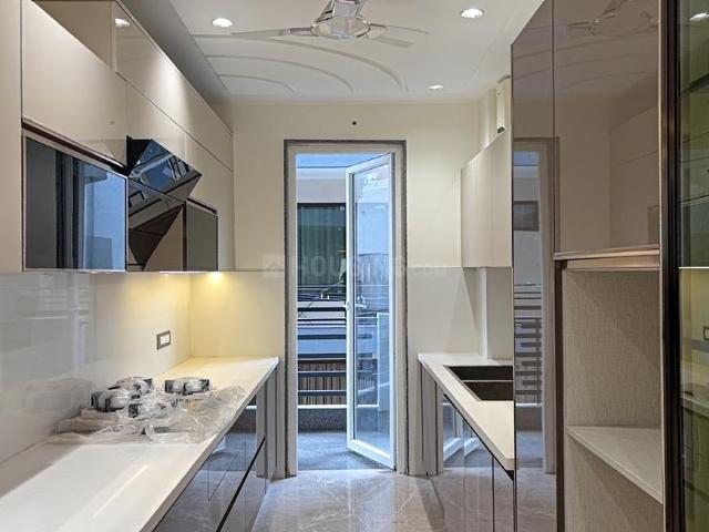 4 BHK Independent Builder Floor in Sector 46 for resale Gurgaon. The reference number is 19127095