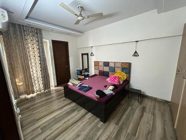 4 BHK Independent Builder Floor in Sector 48 for rent Noida. The reference number is 14191861