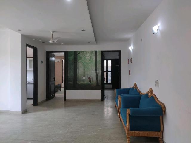4 BHK Independent Builder Floor in Sector 48 for rent Noida. The reference number is 16663720